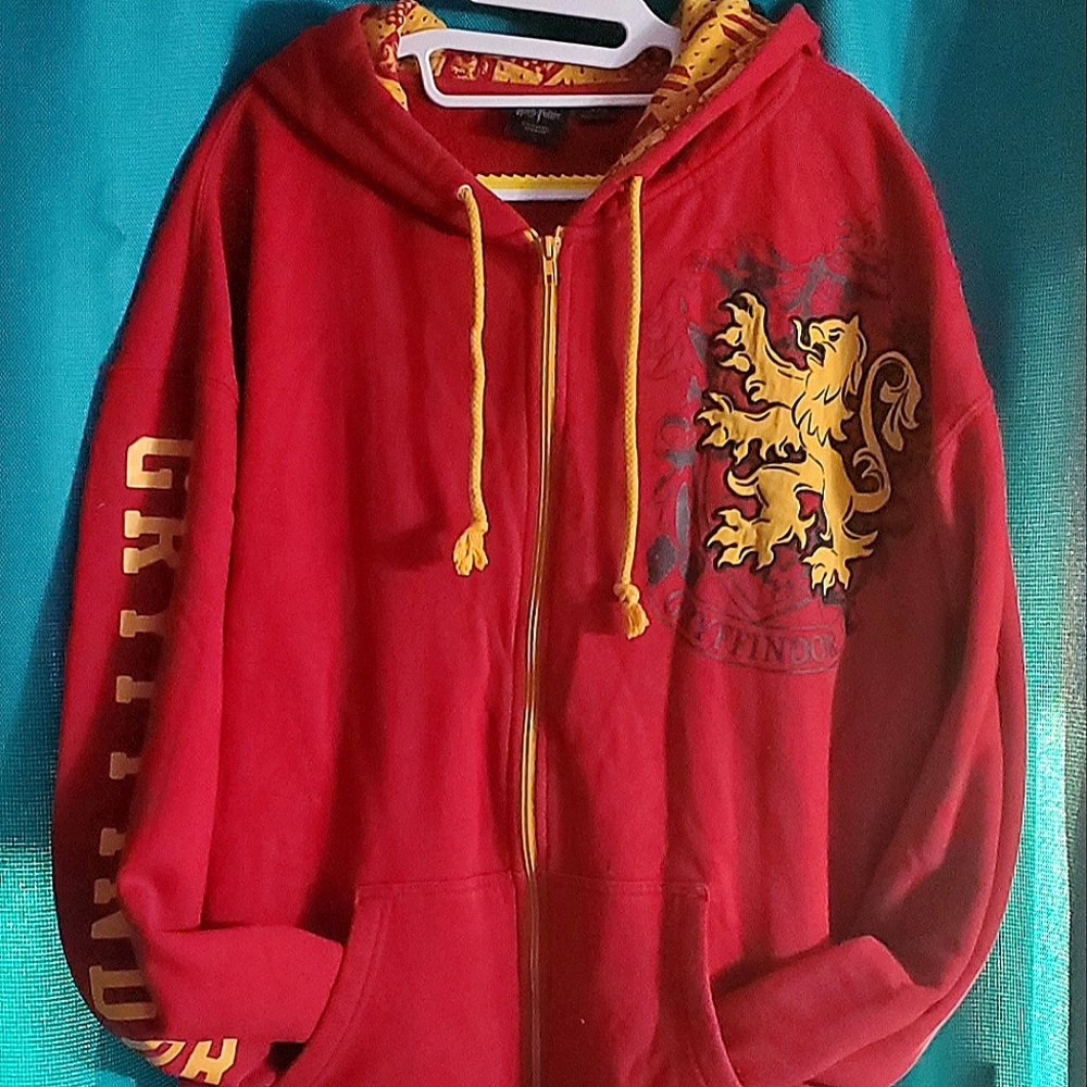 Official Harry Potter Gryffindor Park Sweatshirt 2X (Light use)